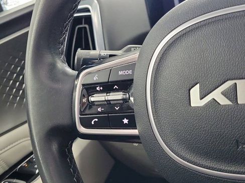 Used 2024 Kia Sorento SX FWD image 27