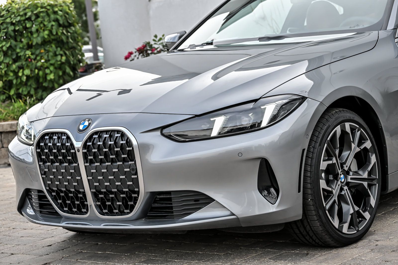 Used 2026 BMW 430i xDrive Coupe w/ Premium Package AWD/4WD image 11