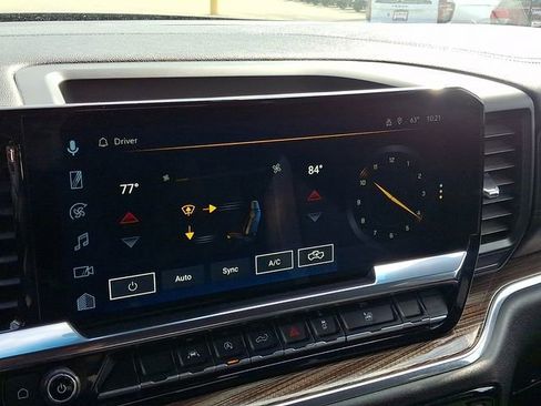 Certified 2025 Chevrolet Silverado 1500 LT RWD image 16
