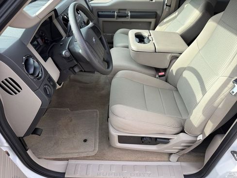 Used 2008 Ford F350 4x4 Crew Cab DRW Super Duty image 14