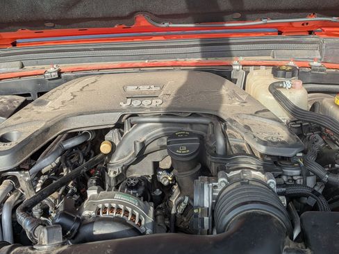 Used 2018 Jeep Wrangler Unlimited Sport image 35