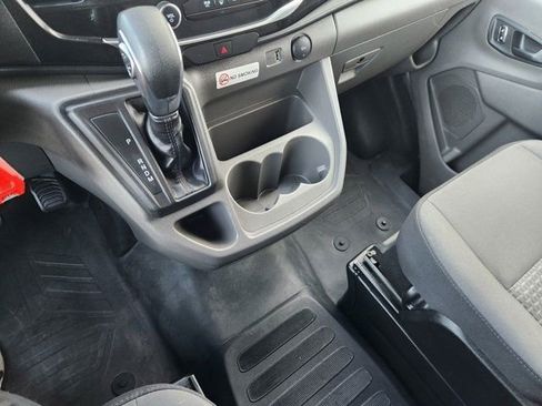 Used 2024 Ford Transit 350 XLT image 21