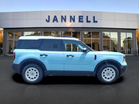 Used 2025 Ford Bronco Sport Heritage w/ Convenience Package AWD/4WD image 4