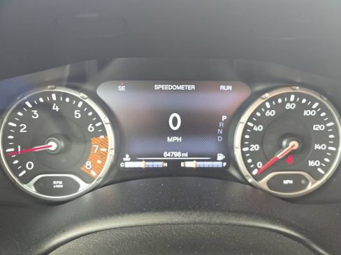 Used 2021 Jeep Renegade Latitude w/ Convenience Group AWD/4WD image 12