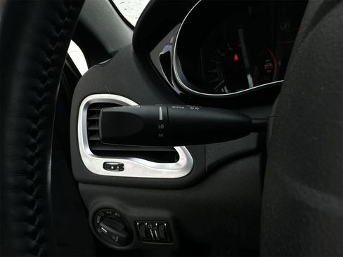 Used 2013 Dodge Dart Limited w/ Premium Group image 26