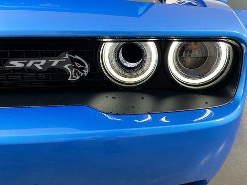 Used 2023 Dodge Challenger SRT Hellcat RWD image 43