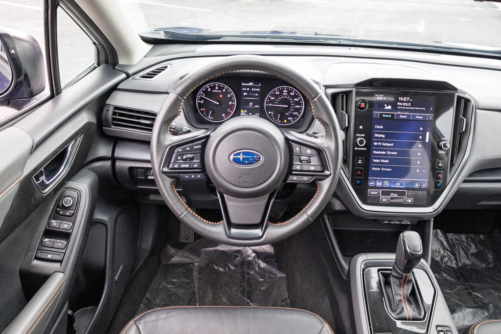 Used 2024 Subaru Crosstrek 2.5i Limited AWD/4WD image 2
