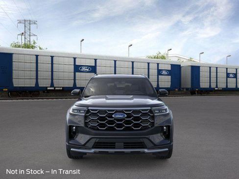 New 2026 Ford Explorer Platinum w/ LUX Leather Package AWD/4WD image 29