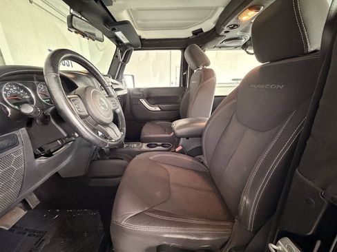 Used 2013 Jeep Wrangler Rubicon w/ PWR Convenience Group AWD/4WD image 15