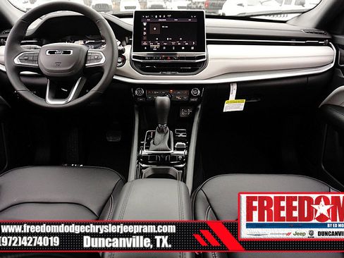 New 2026 Jeep Compass Limited image 11