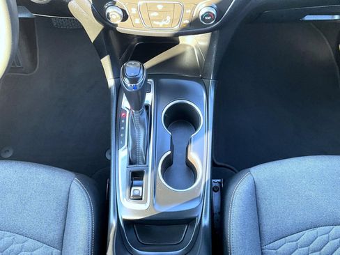 Used 2018 Chevrolet Equinox LT AWD/4WD image 15