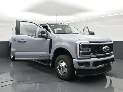 New 2026 Ford F350 Platinum image 61