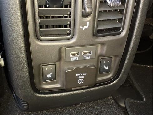 Used 2024 Dodge Durango SRT image 25