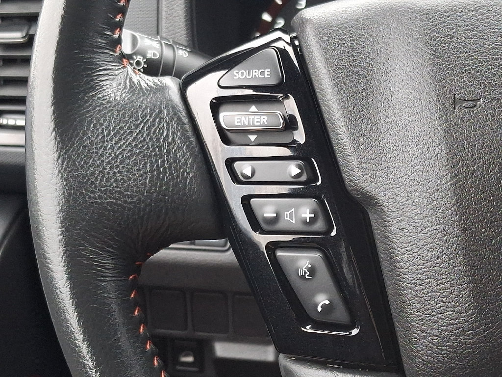 Certified 2024 Nissan Frontier PRO-4X w/ Off-Road Protection Package AWD/4WD image 23