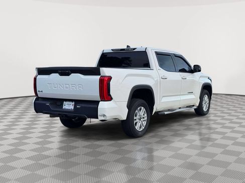 Used 2022 Toyota Tundra SR5 w/ SR5 Premium Package AWD/4WD image 7