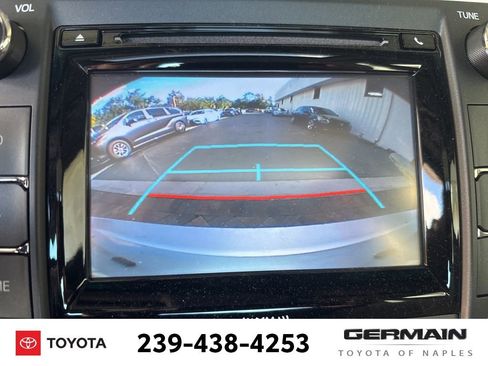 Used 2017 Toyota Camry XLE image 13