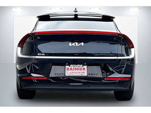 Used 2024 Kia EV6 Wind w/ Wind Technology Package AWD/4WD image 4