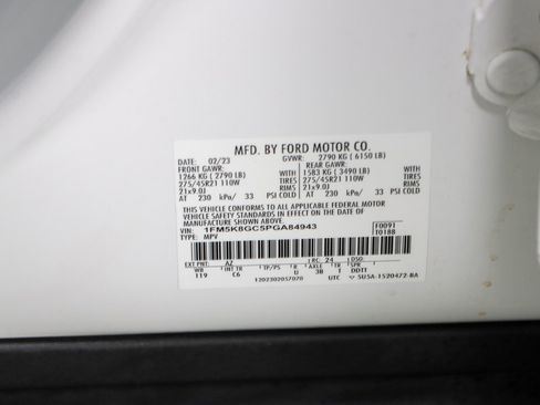 Used 2023 Ford Explorer ST w/ Equipment Group 401A AWD/4WD image 35