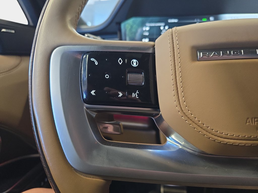 Certified 2024 Land Rover Range Rover SE AWD/4WD image 20