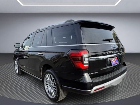 Used 2023 Ford Expedition Limited image 4