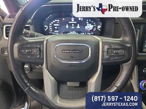 Used 2022 GMC Yukon Denali w/ Advanced Technology Package image 14