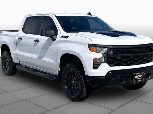 Certified 2024 Chevrolet Silverado 1500 Custom Trail Boss w/ Turbomax Blackout Package AWD/4WD image 3