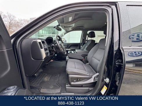 Used 2018 Chevrolet Silverado 1500 LT w/ All Star Edition image 30