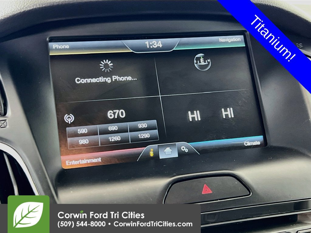 Used 2015 Ford Focus Titanium FWD image 20