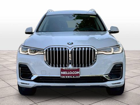 Used 2021 BMW X7 xDrive40i w/ Premium Package AWD/4WD image 3