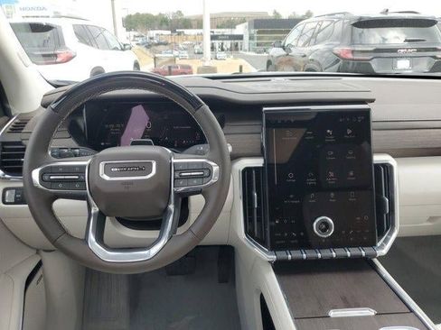 New 2026 GMC Acadia Denali w/ Super Cruise Package image 15