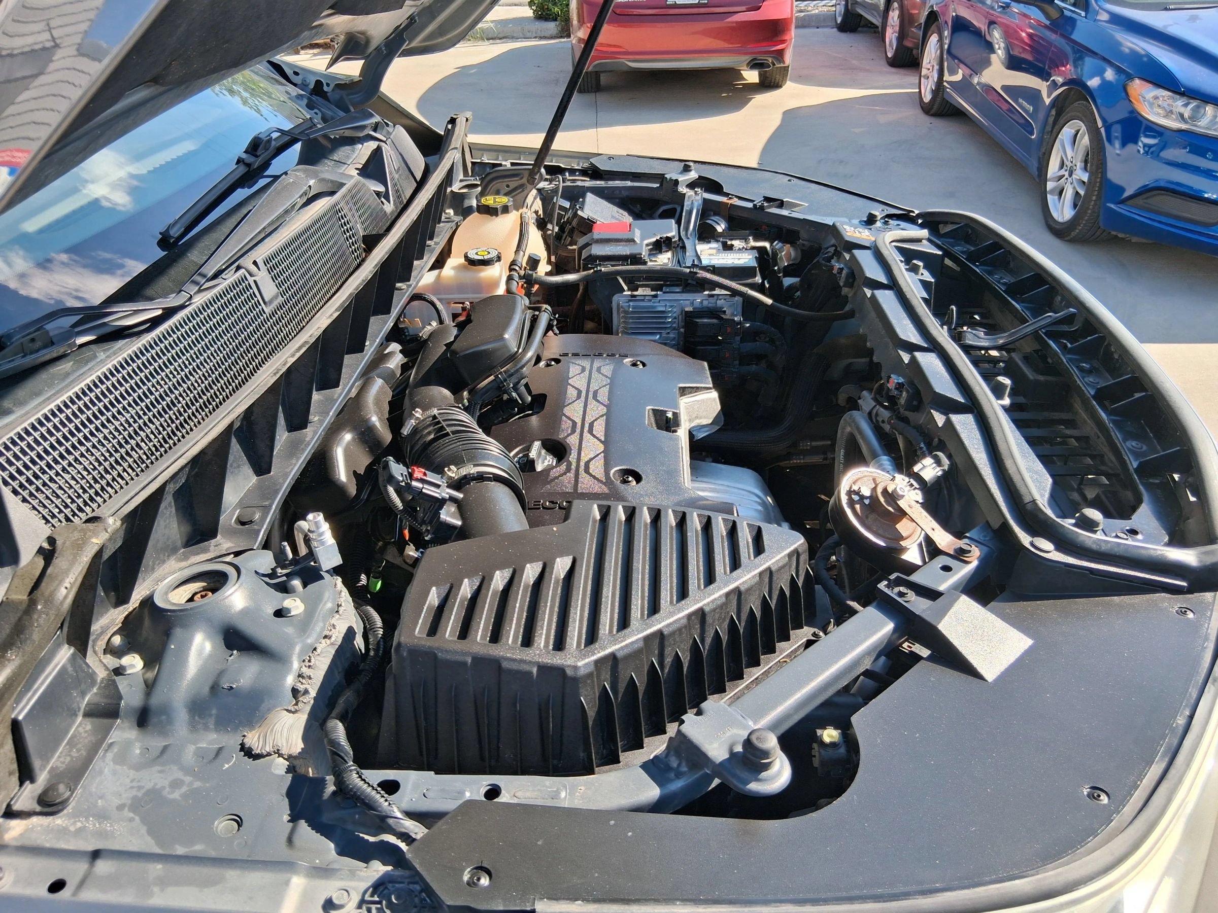 Used 2019 GMC Acadia SLE AWD/4WD image 15