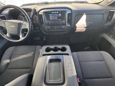 Used 2018 Chevrolet Silverado 1500 LT w/ All Star Edition image 10