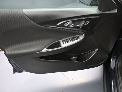 Used 2023 Chevrolet Malibu LT FWD image 10