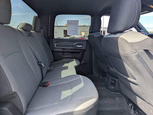 Used 2023 RAM 2500 Big Horn w/ Cold Weather Group AWD/4WD image 33