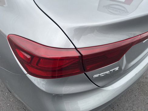 Used 2023 Kia Forte LXS FWD image 19