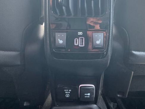 Used 2022 Jeep Compass High Altitude AWD/4WD image 29