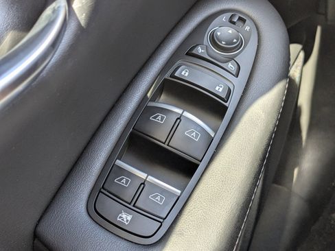 Used 2023 INFINITI QX50 Sport image 27