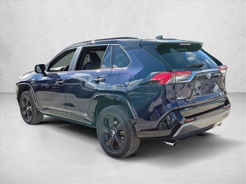 Used 2021 Toyota RAV4 XSE w/ XSE Grade Weather Package AWD/4WD image 5