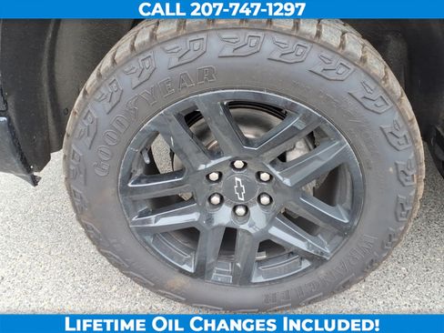 Used 2022 Chevrolet Silverado 1500 Custom Trail Boss AWD/4WD image 9
