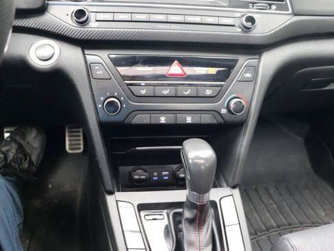 Used 2018 Hyundai Elantra Sport FWD image 14