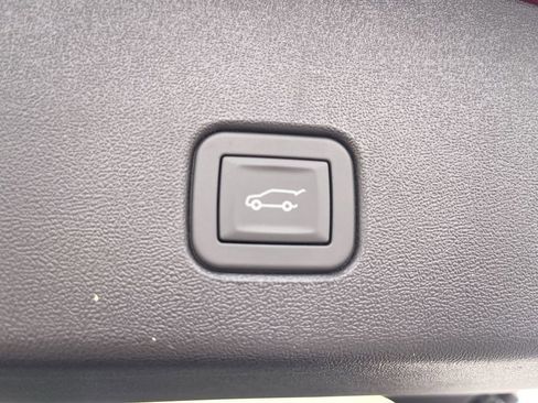 Certified 2025 Cadillac Optiq Sport 2 image 7