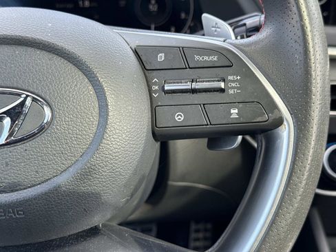 Used 2023 Hyundai Sonata SEL Plus w/ Preferred Accessory Package image 9