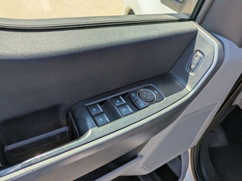Used 2024 Ford F350 XLT image 10