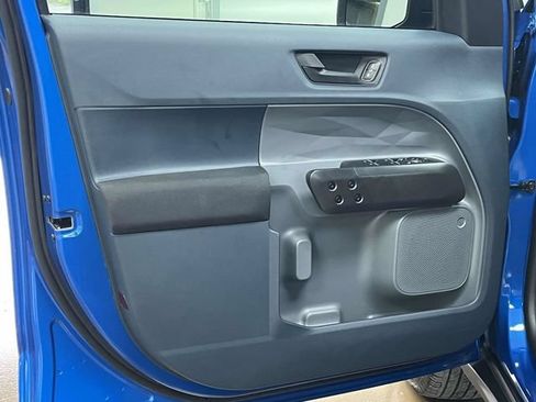 Used 2025 Ford Maverick XL FWD image 17