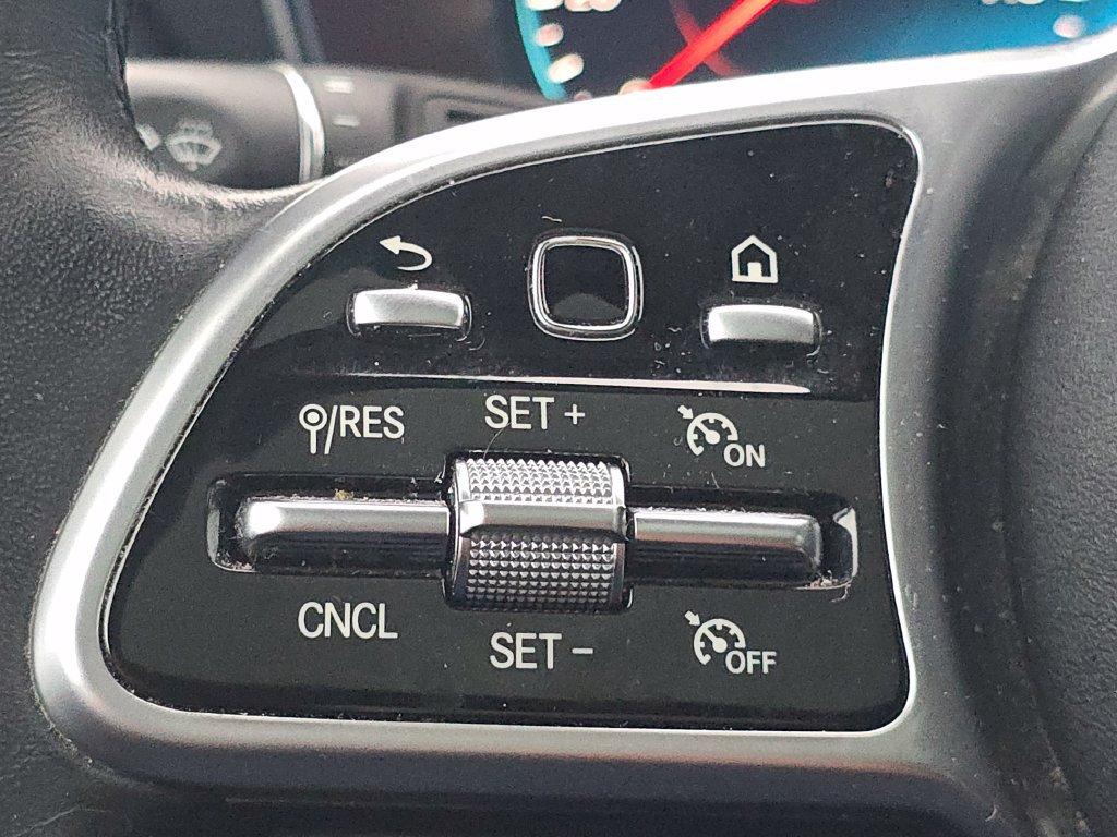 Certified 2021 Mercedes-Benz GLC 300 4MATIC image 28