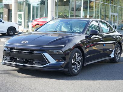 New 2026 Hyundai Sonata Blue