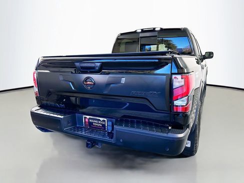 Used 2021 Nissan Titan PRO-4X w/ Pro-4x Convenience Package image 5