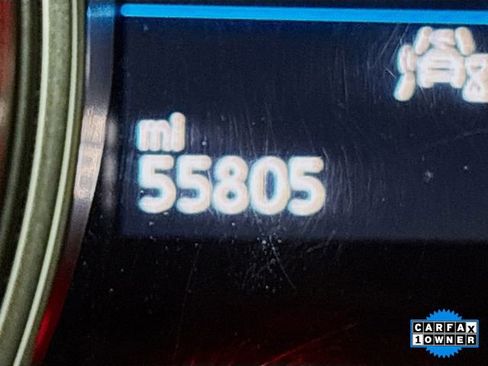 Used 2021 Volkswagen Tiguan SE R-Line image 12