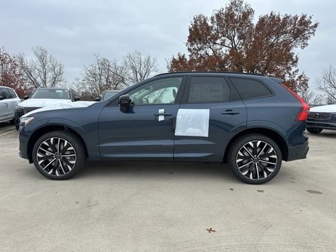 New 2026 Volvo XC60 B5 Ultra w/ Protection Package Premier image 4