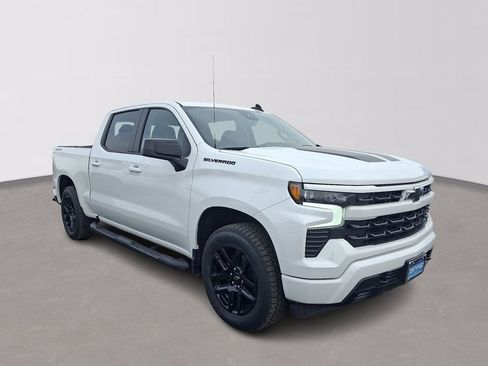 Certified 2024 Chevrolet Silverado 1500 RST w/ Rally Edition image 3